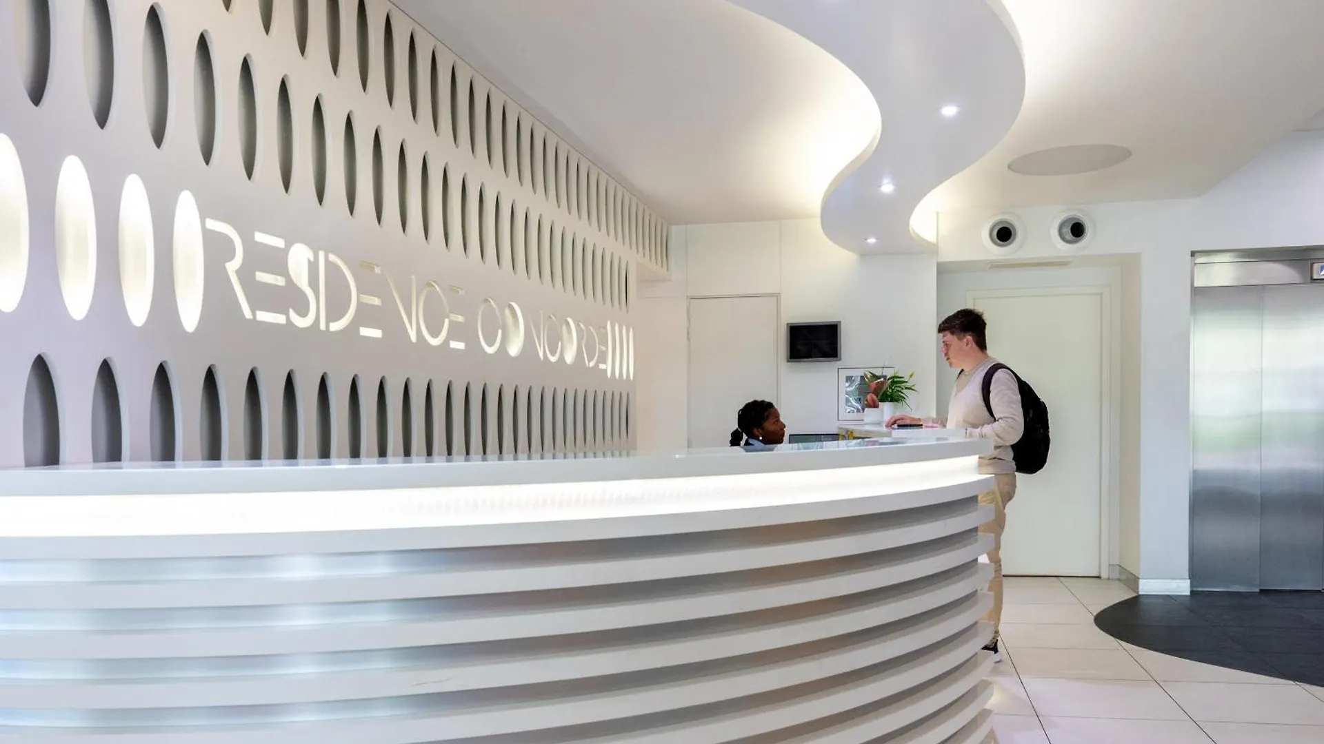 Nemea Appart Hotel Concorde Toulouse Gare Matabiau 4*,  France