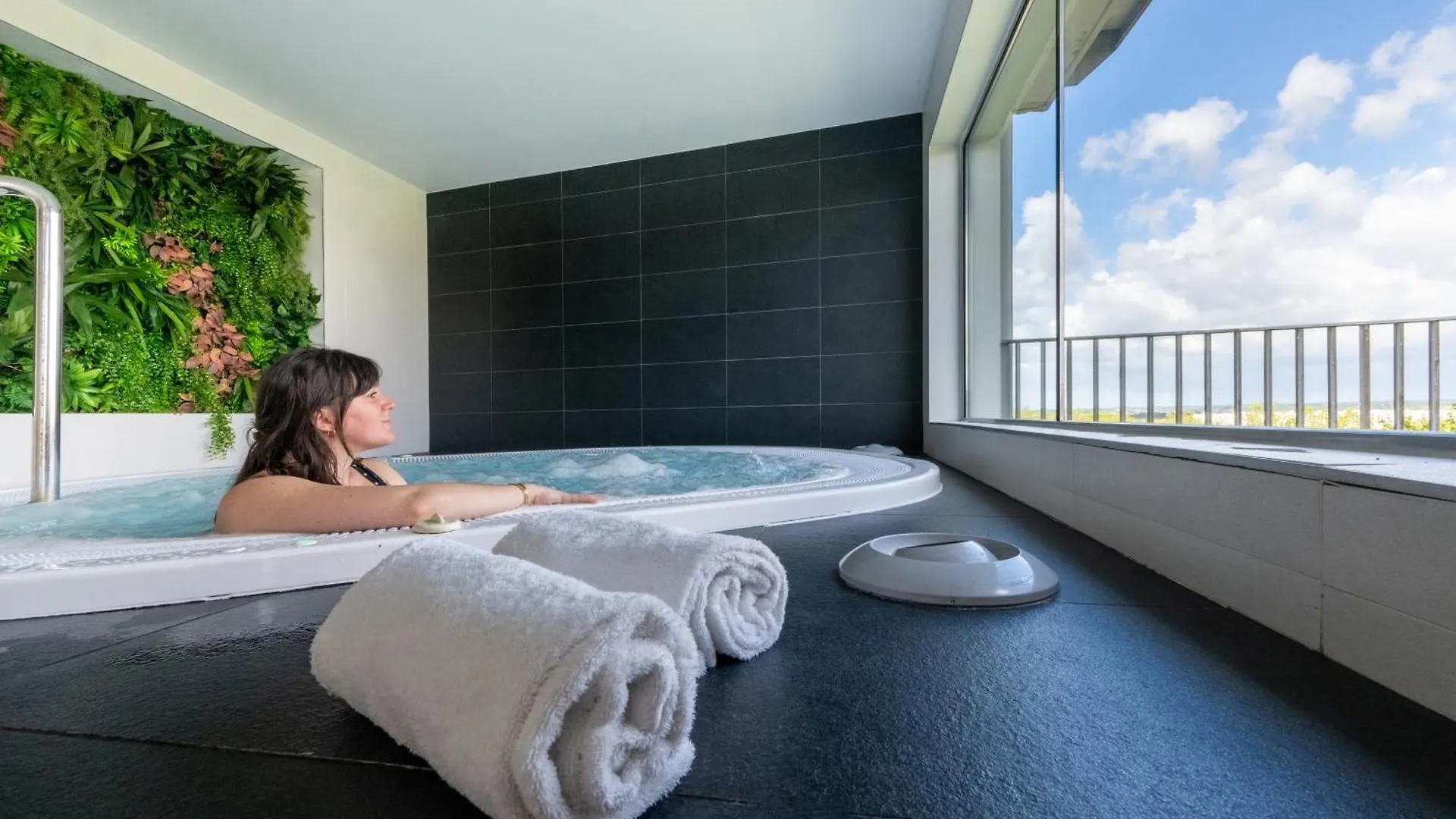 Nemea Appart Hotel Concorde Toulouse Gare Matabiau 4*,  France